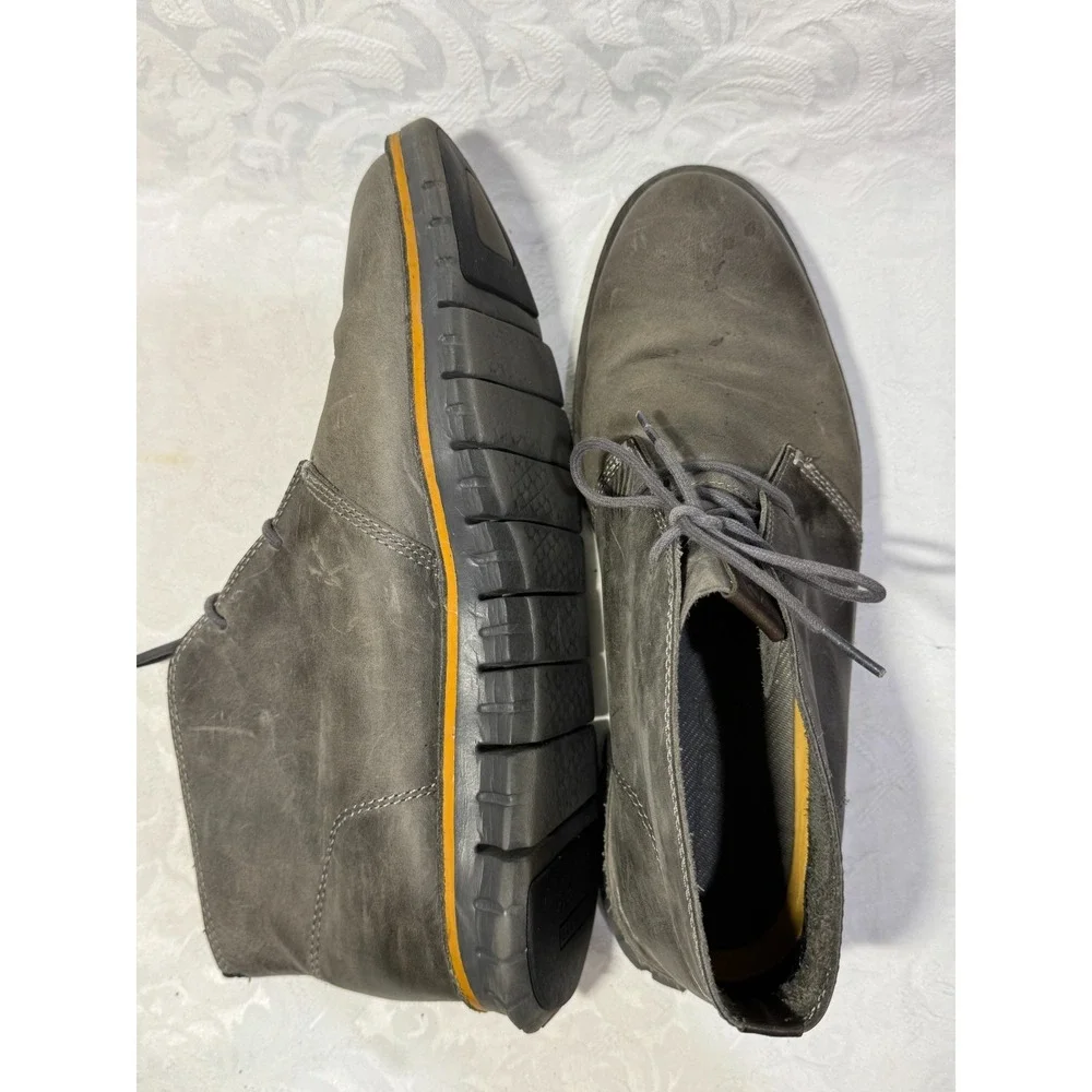 Cole‎ Haan Zerogrand Chukka Boots Men's 11 Gray Nubuck Casual